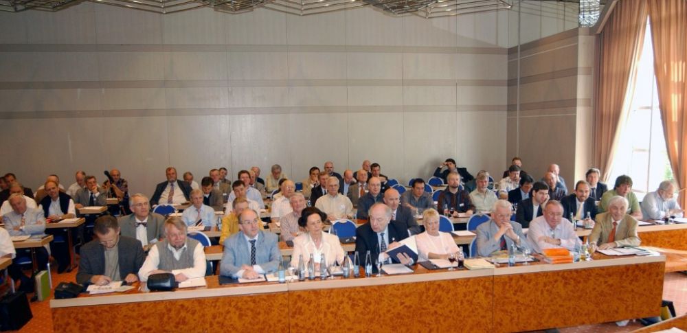 Mitgliederversammlung 2005.JPG